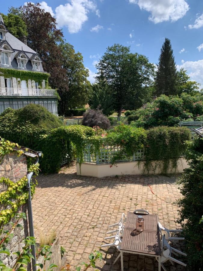 شقة Le Glycine A Manoir Sainte Cecile Juvigny-Val-d'Andaine المظهر الخارجي الصورة