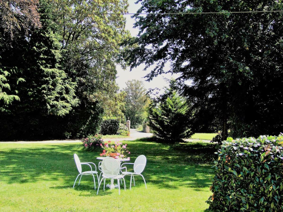 شقة Le Glycine A Manoir Sainte Cecile Juvigny-Val-d'Andaine المظهر الخارجي الصورة